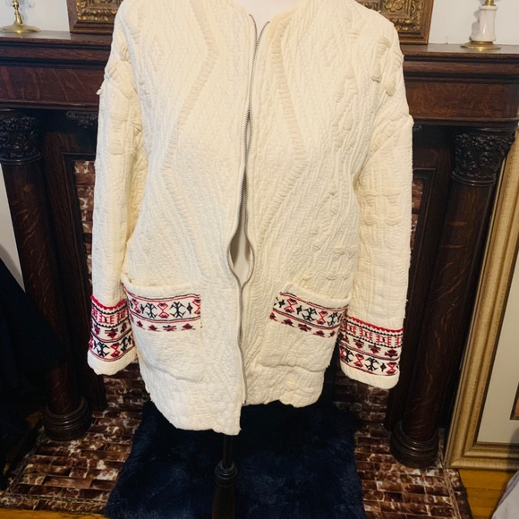 Mango intricate jacket - Picture 2 of 7